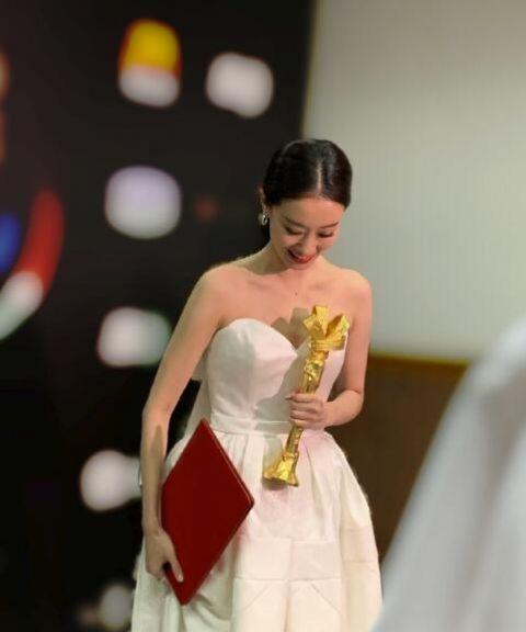 张小斐发文夸赞家乡奥运健儿:骄傲一下,与有荣焉