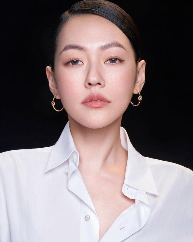 小S发表不当言论翻车后,其妈妈出面回应,希望不要封杀她!