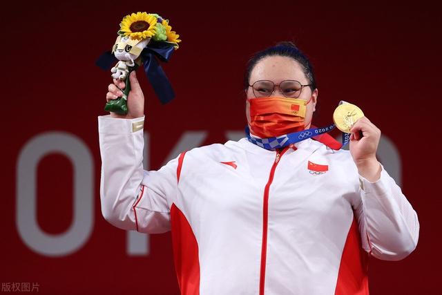 第一把试举就冠军,第一把试举就冠军,第一把试举就冠军