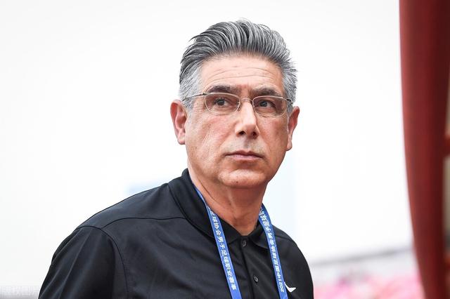 昨晚20点!中超沧州雄狮传出消息:古特比教练又在“自我安慰”