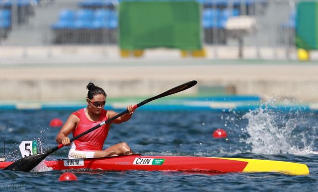 奥运皮划艇-突破!张冬获男子1000米单人皮艇第六 女将亦发挥出色