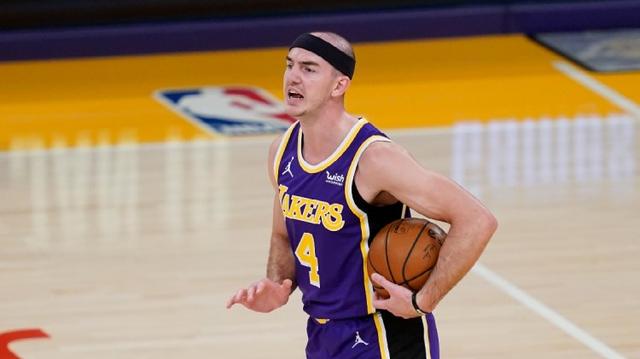 卡鲁索发推:不会忘记在LA的时光 对所有湖人球迷只有真挚的爱