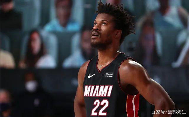 鲍威尔9000万续约!开拓者出手就是昏招,王猛的分析一语中的