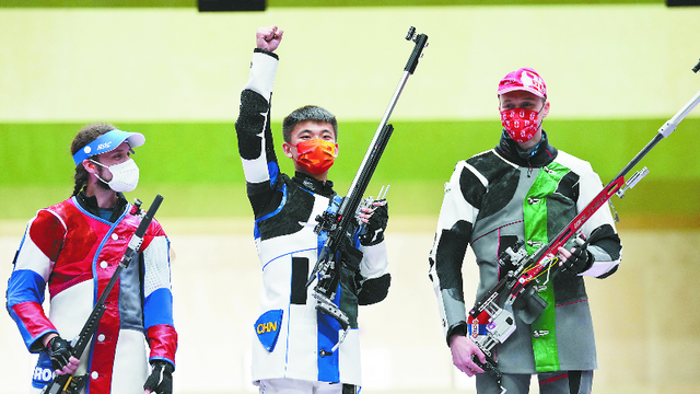 中国“00后”小将张常鸿首战奥运会,466环打破世界纪录!