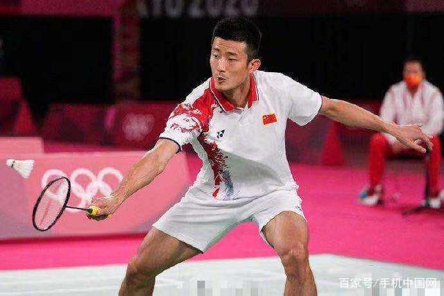 谌龙羽毛球摘银!脚底大水泡套小水泡坚持比赛