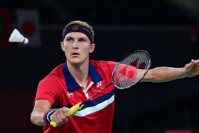 谌龙0-2不敌安赛龙遗憾摘银 丹麦时隔25年再夺男单冠军