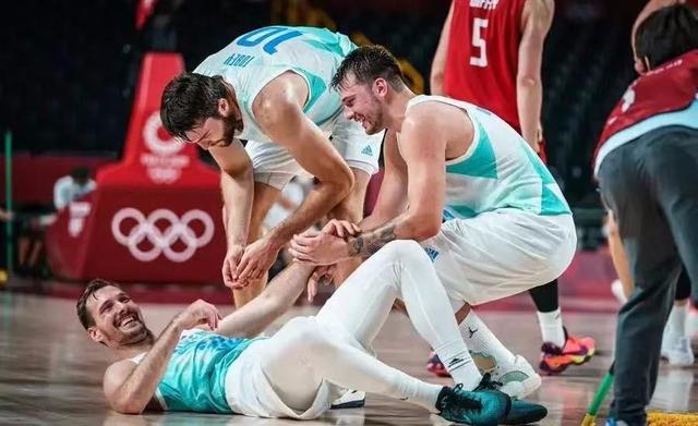 超强能力!斯洛文尼亚首次跻身奥运男篮四强 东契奇砍下准三双
