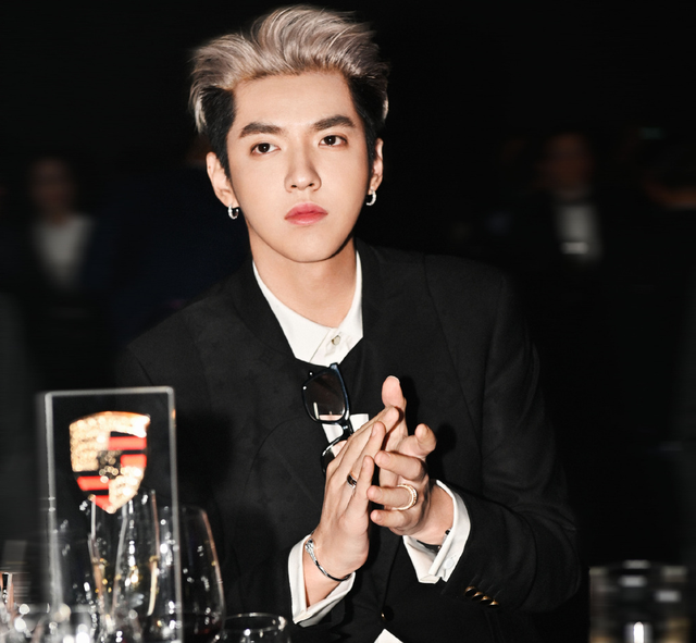 心有余悸!Baby曾多次替赵今麦挡下吴亦凡,高情商转移话题太贴心