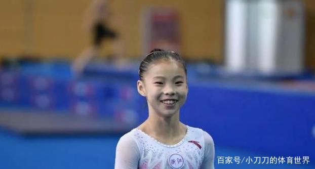 美国神操作!拜尔斯退赛再复出,管晨辰不怕,完成动作就能夺冠