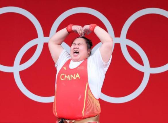 8人出征7金1银,中国举重为何如此强大?豪华教练团成重要保障