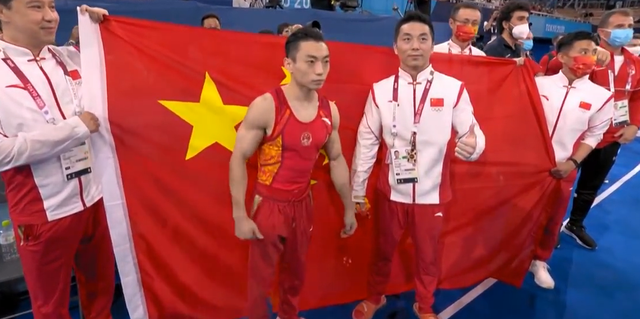 喜讯!体操收获第二金,邹敬园双杠碾压夺冠:唯一一个16+得分