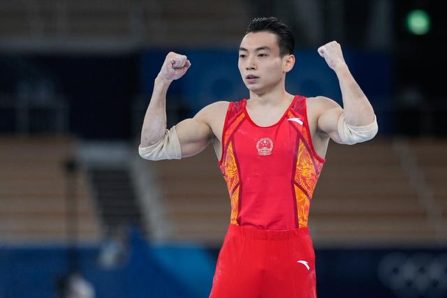 第31金!东京奥运会竞技体操男子双杠决赛,邹敬园夺冠!