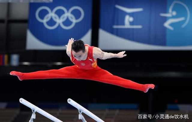体操第二金!邹敬园男子双杠夺金。中国代表团三十一金!