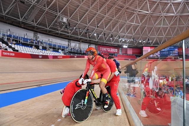 场地自行车——女子团体竞速赛:中国队夺冠(3)