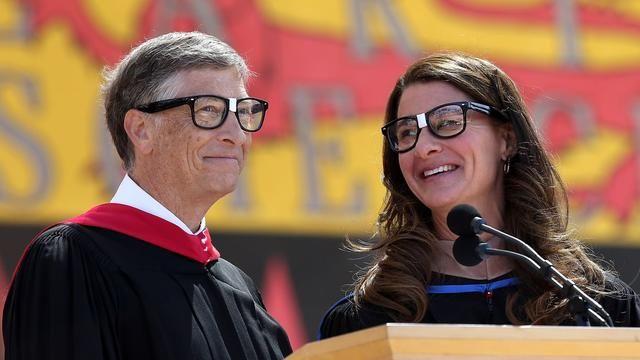 盖茨夫妇正式离婚!梅琳达坚持不改姓,或成世界第一女富豪