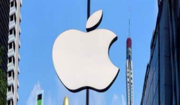 苹果真全面屏iPhone遭泄露：刘海依然剪不断 或2024年问世