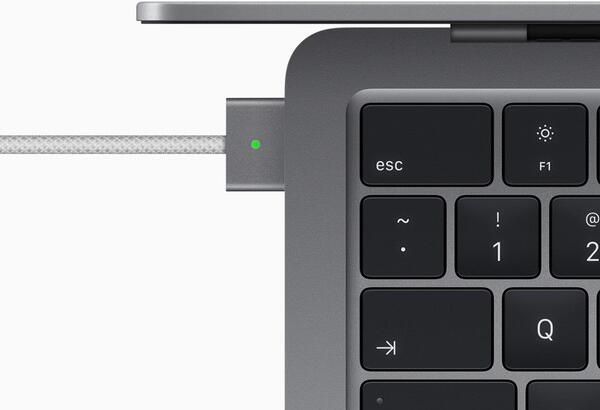 苹果MacBook Air磁吸充电线上架 线材售价340元